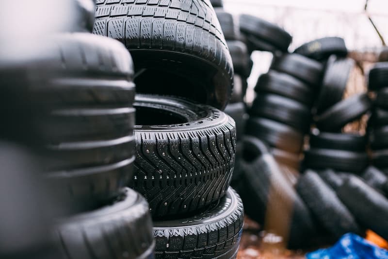 Pile of car tyres